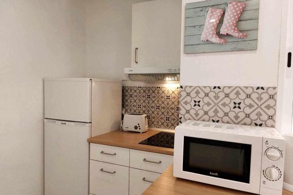 Bonito Apartamento En 2º Linea De Playa & Parking Apartment Malaga Exterior photo